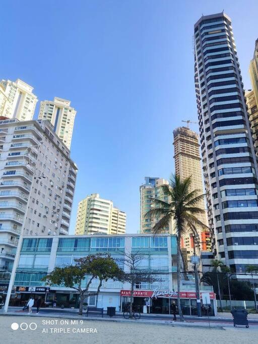 Balneario Camboriu 4 Quartos Avenida Atlantica ภายนอก รูปภาพ